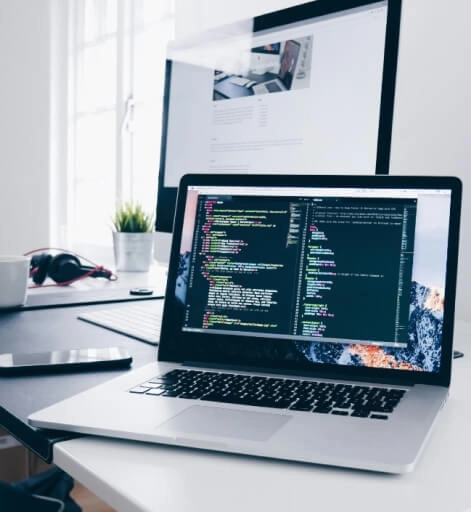 Portátil con Código de Programación
